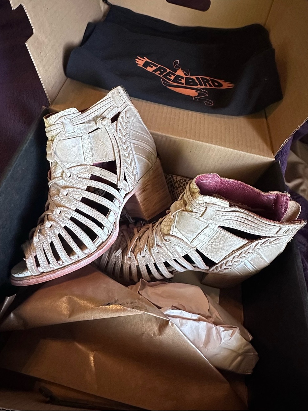 Freebird by Steven WAZEE Beige Multi Leather Gladiator Sandals Size 6.